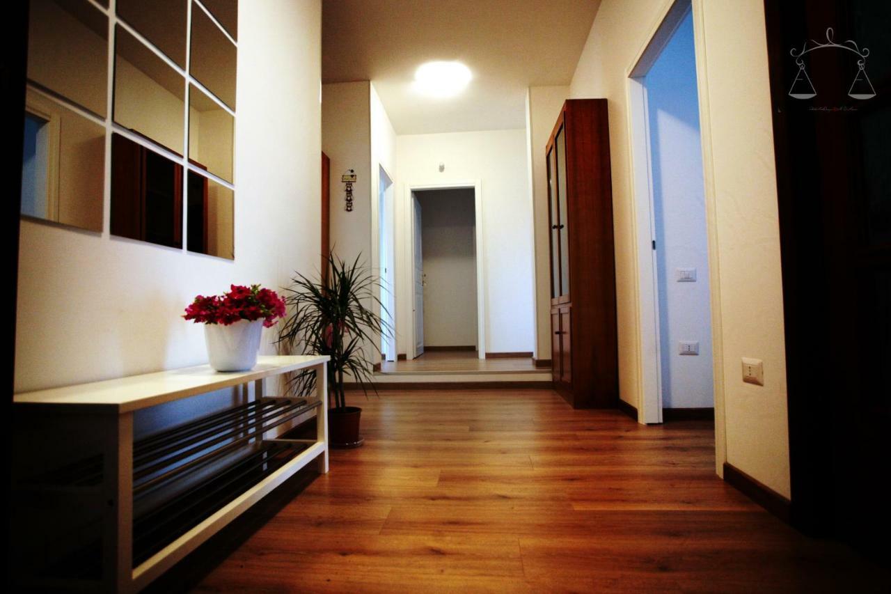 La Libra Rooms Каляри Екстериор снимка